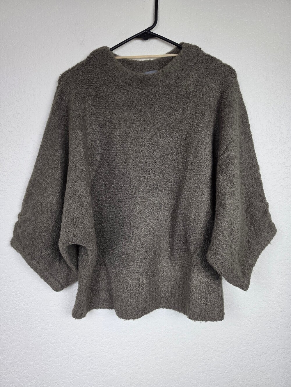Wit & Wisdom Women's XL Fuzzy Knit Sweater